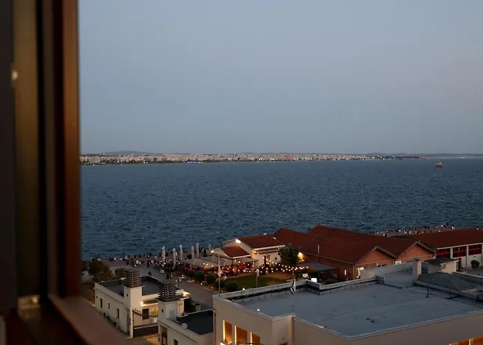 Апартаменты Methea